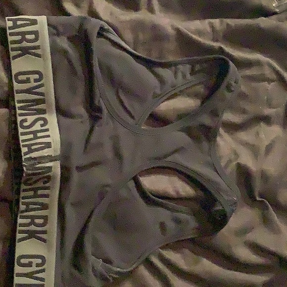 Gym shark sports bra - Picture 3 of 3